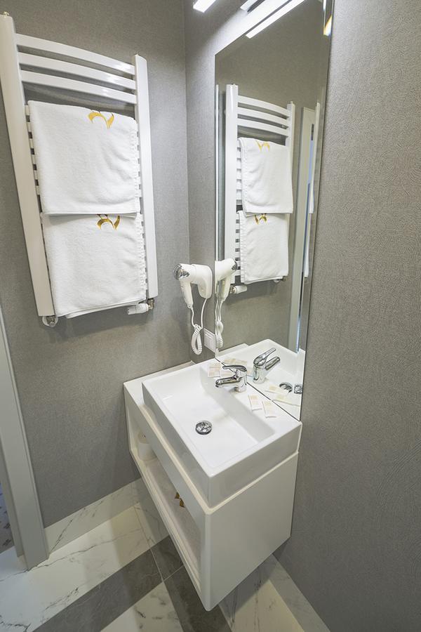 Basniowa Hotel Wyszków Kültér fotó