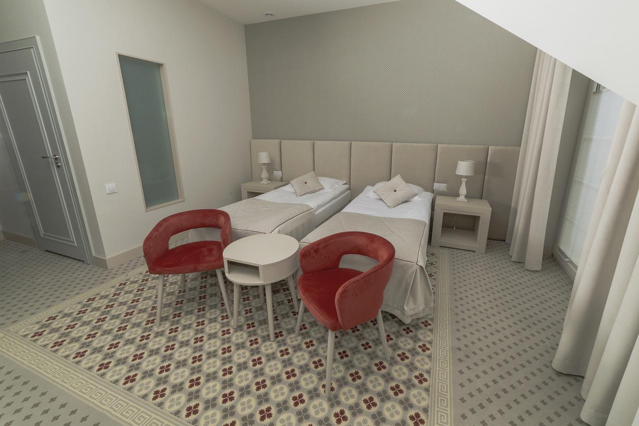 Basniowa Hotel Wyszków Kültér fotó
