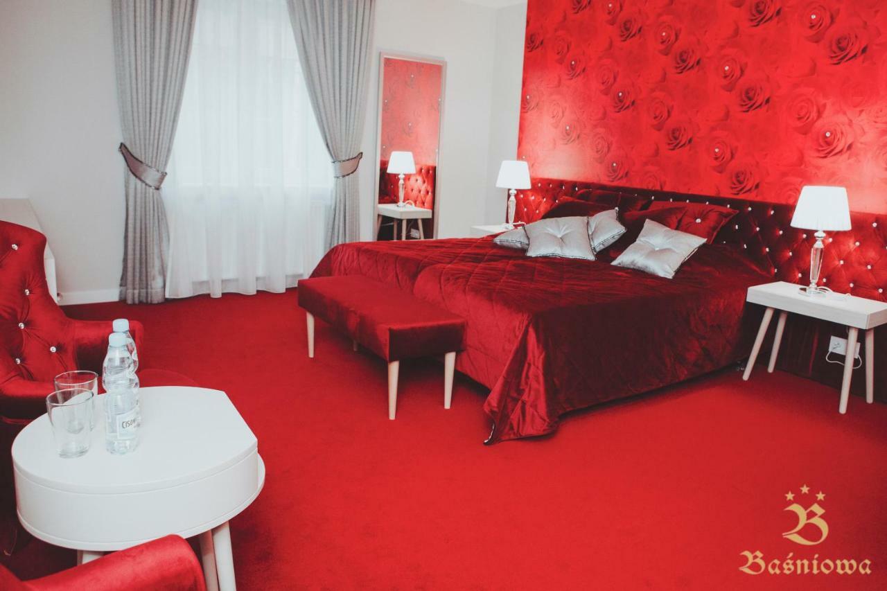 Basniowa Hotel Wyszków Kültér fotó